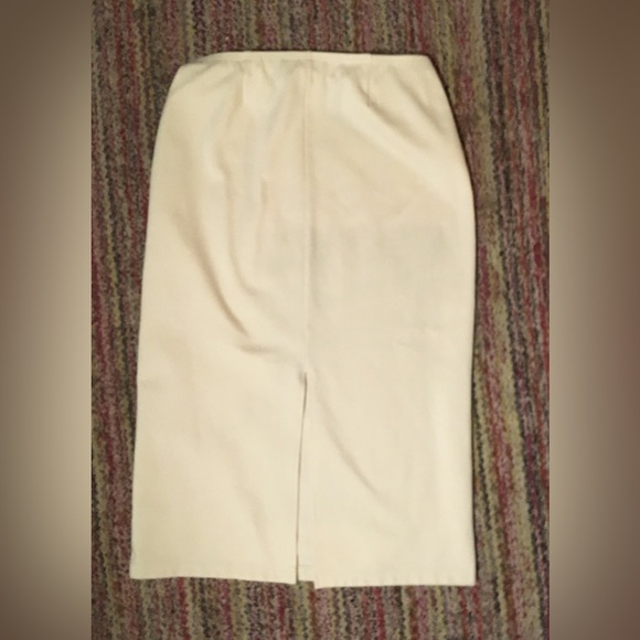 Long Off-White Pencil Skirt Sz L Back Slit - Picture 1 of 5